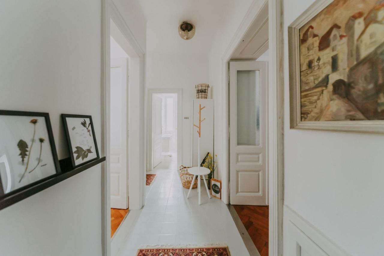 Alloro Boutique Apartment พูลา ภายนอก รูปภาพ